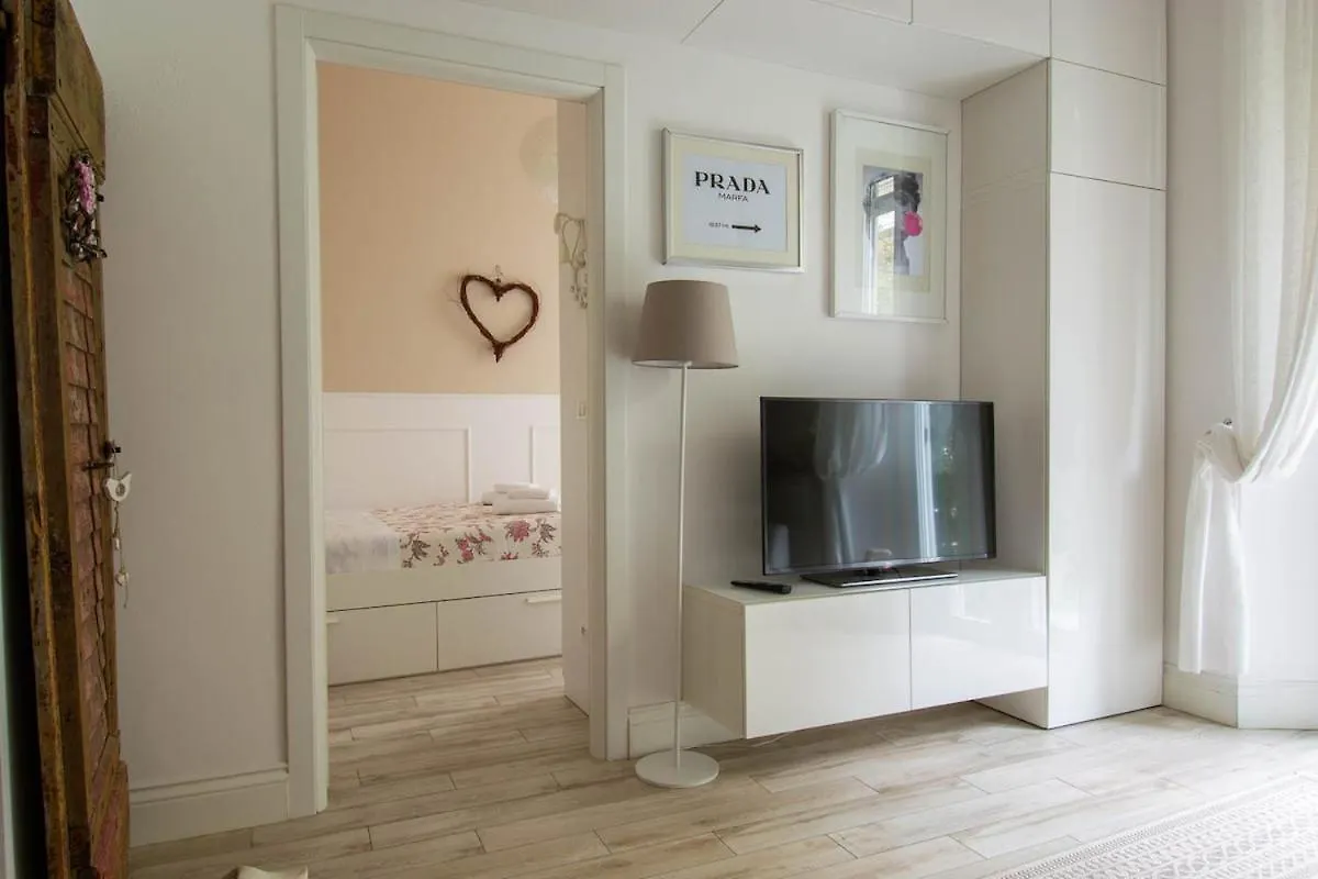 Apartment Stylish 2 Bedroom Flat - Garden Florence Italy