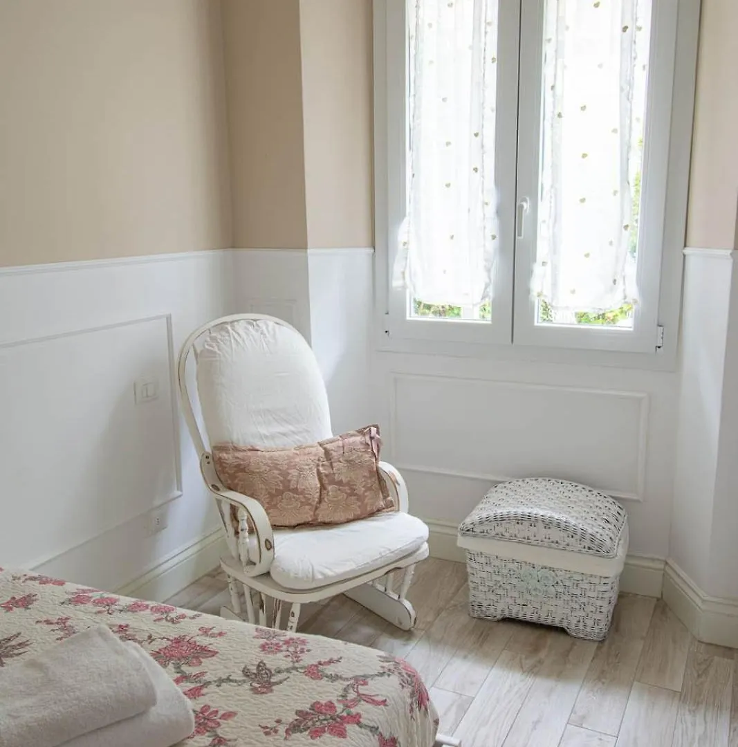 Stylish 2 Bedroom Flat - Garden Florence